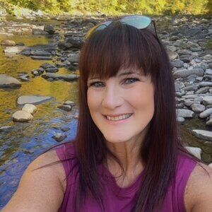 Meet your Posher, Tina